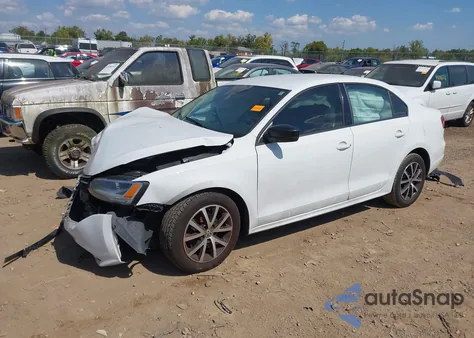 2015 Volkswagen Jetta 2.0L S z USA, uszkodzony, nr VIN 3VW2K7AJXFM241957